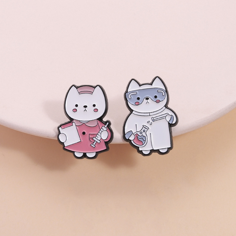 2pcs Cute Cartoon Medical Cat  – Medical Lab Supplies Bewertung und Preis